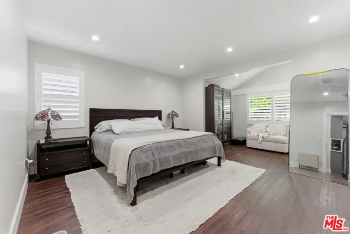 966 Worcester Avenue, Pasadena, California 91104