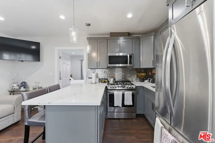 966 Worcester Avenue, Pasadena, California 91104