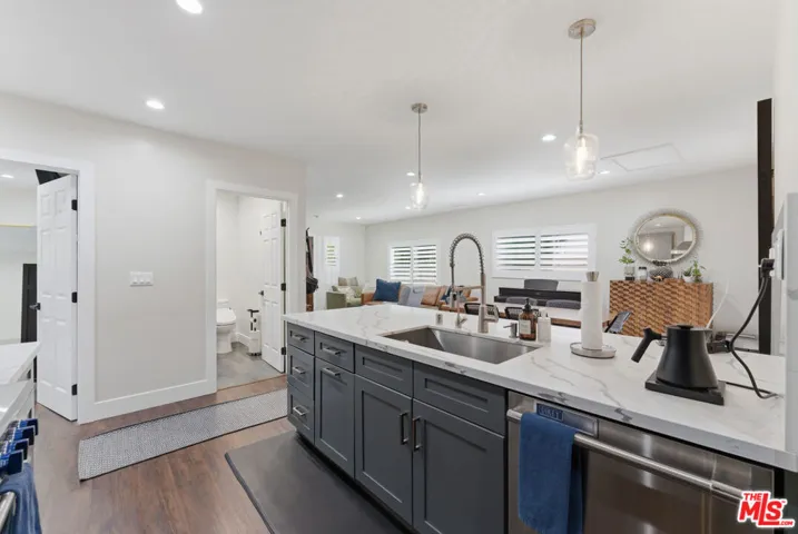 966 Worcester Avenue, Pasadena, California 91104