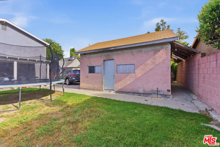 966 Worcester Avenue, Pasadena, California 91104