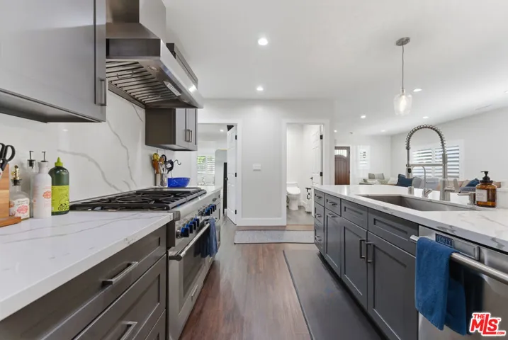 966 Worcester Avenue, Pasadena, California 91104