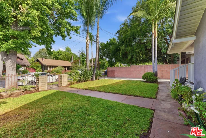966 Worcester Avenue, Pasadena, California 91104