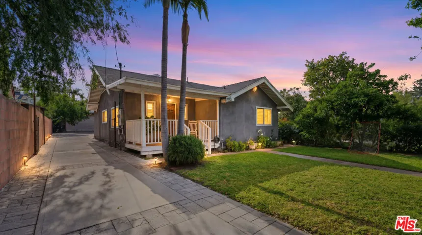 966 Worcester Avenue, Pasadena, California 91104