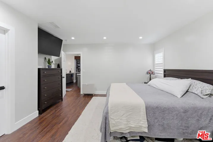 966 Worcester Avenue, Pasadena, California 91104