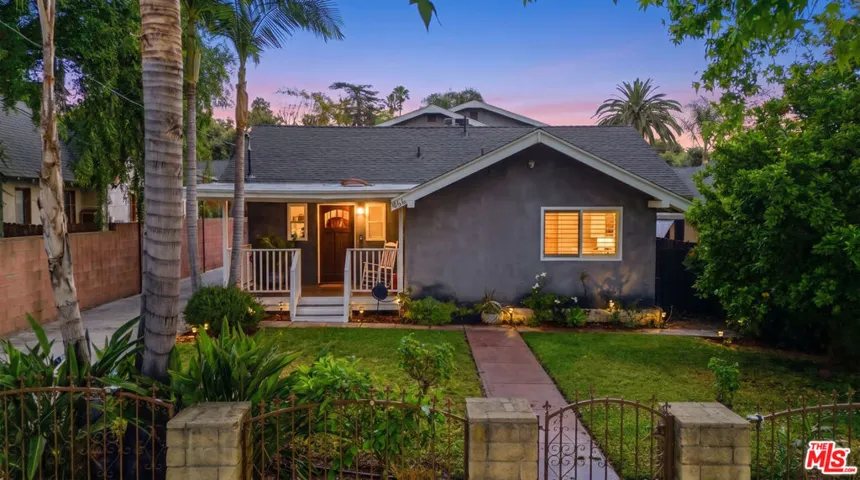 966 Worcester Avenue, Pasadena, California 91104