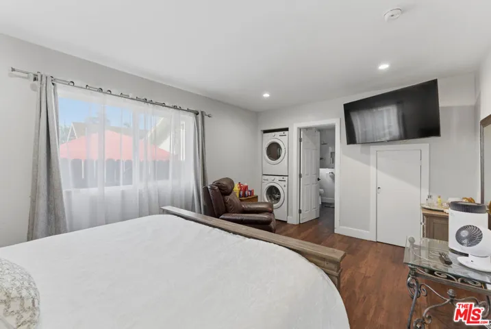 966 Worcester Avenue, Pasadena, California 91104