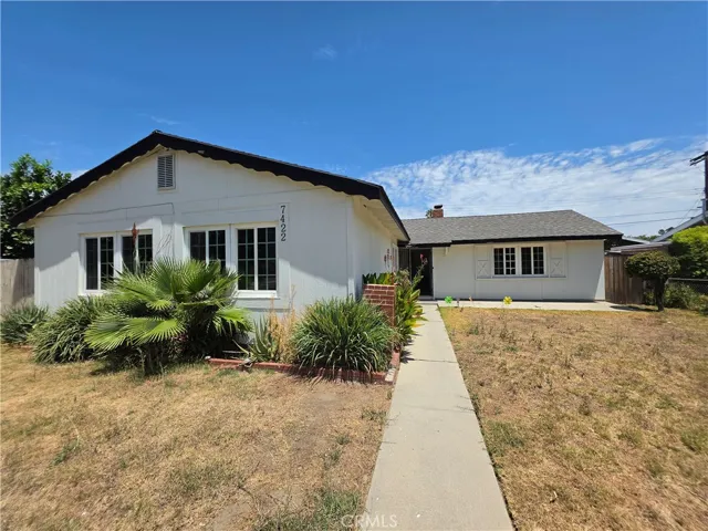 7422 Shoup Avenue, West Hills, California 91307
