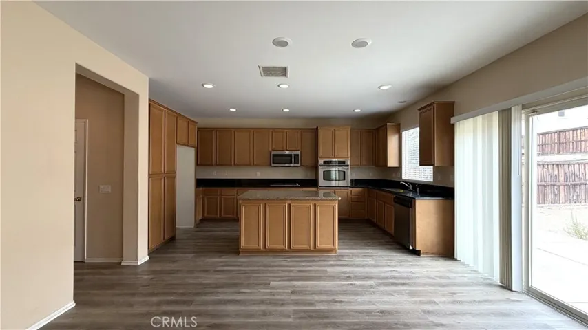 10258 Susan, Hesperia, California 92345