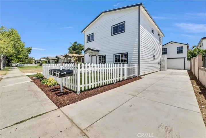 116 -114 N Cornell, Fullerton, California 92831