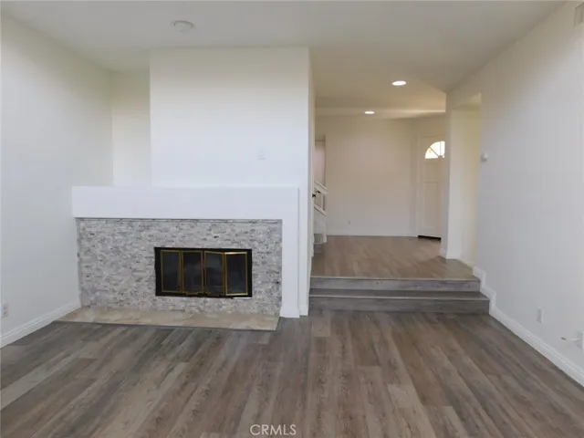 5 Lakefront, Irvine, California 92604