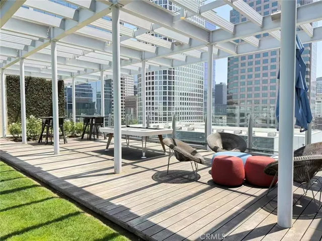877 Francisco, Los Angeles, California 90017