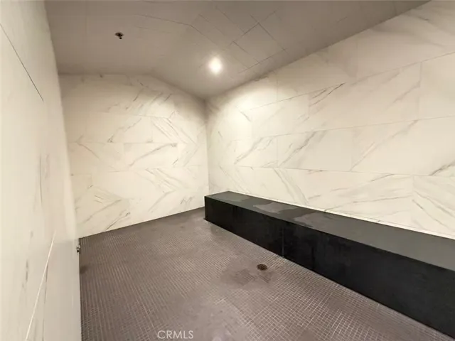 877 Francisco, Los Angeles, California 90017