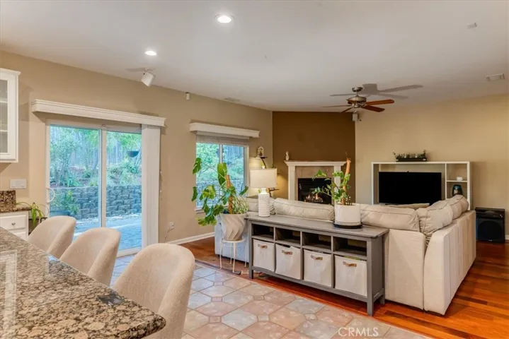 322 Montebello Oaks, Paso Robles, California 93446