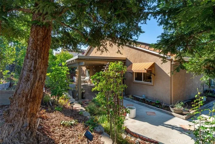 322 Montebello Oaks, Paso Robles, California 93446