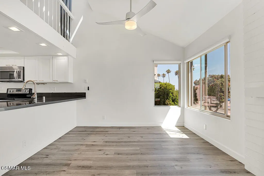 3650 Sunset Ln-HsHProd-21