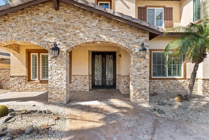 4725 Eagle Ridge Court, Jurupa Valley, California 92509