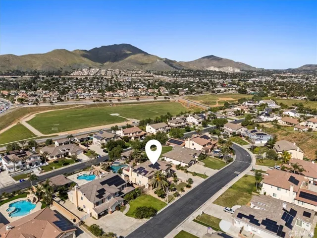 4725 Eagle Ridge Court, Jurupa Valley, California 92509