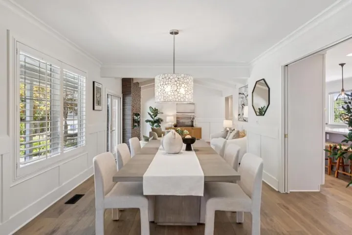 19241 Brockton Lane, Saratoga, California 95070
