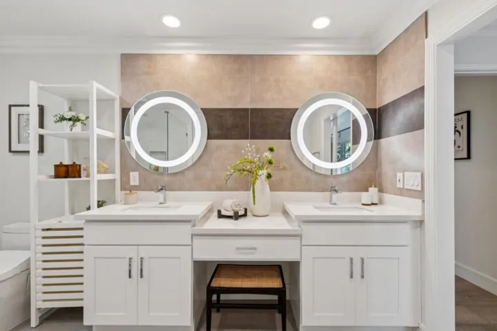 19241 Brockton Lane, Saratoga, California 95070