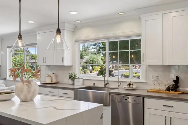 19241 Brockton Lane, Saratoga, California 95070