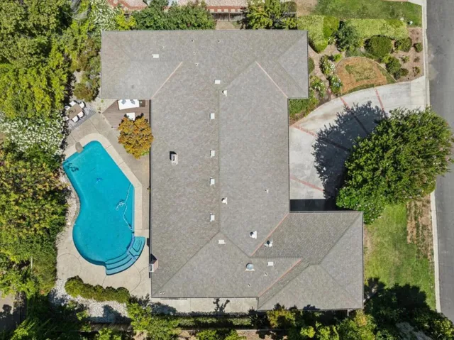 19241 Brockton Lane, Saratoga, California 95070