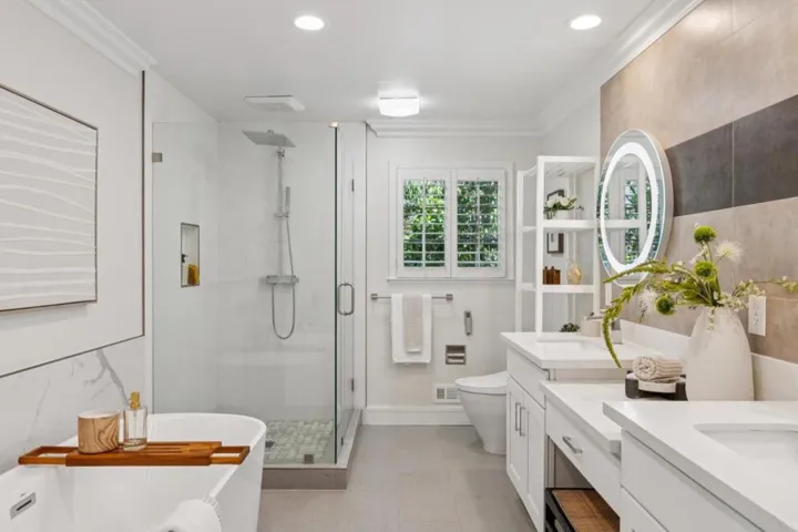 19241 Brockton Lane, Saratoga, California 95070