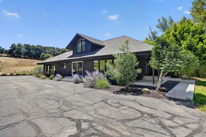 1195 Partrick Road, Napa, California 94558