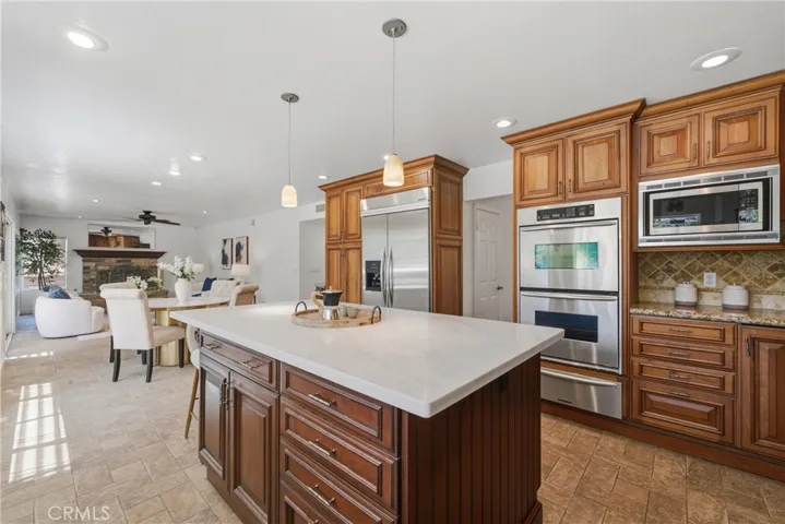 753 El Vallencito, Walnut, California 91789
