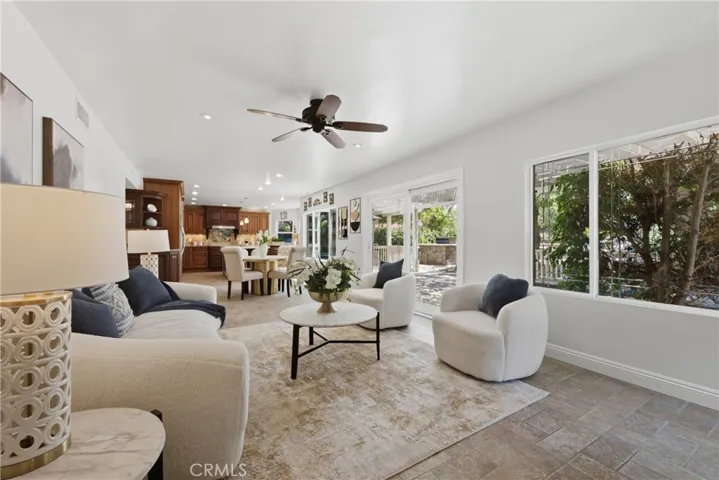 753 El Vallencito, Walnut, California 91789