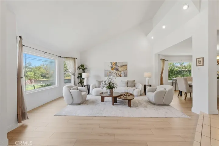 753 El Vallencito, Walnut, California 91789