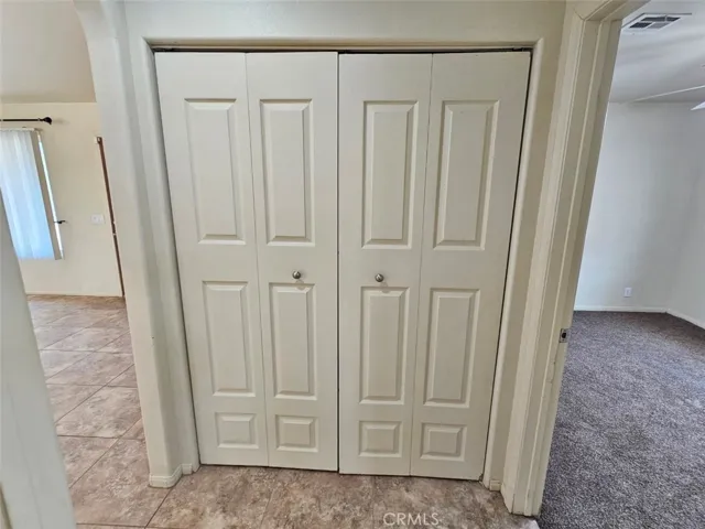 7064 Eucalyptus Avenue, 29 Palms, California 92277