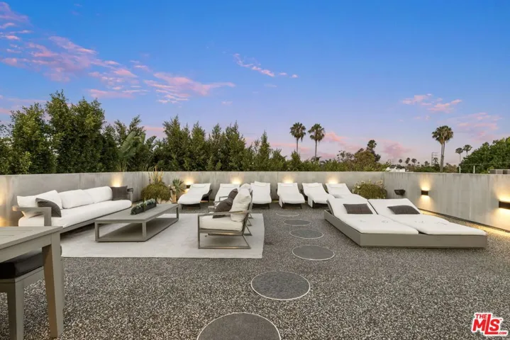 828 N Gardner Street, Los Angeles, California 90046