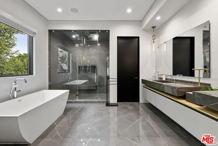 828 N Gardner Street, Los Angeles, California 90046