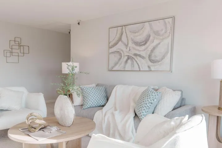 400 Ortega Avenue 216, Mountain View, California 94040
