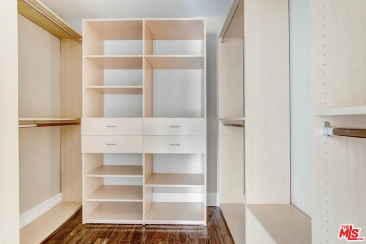 1096 S Bedford Drive 102, Los Angeles, California 90035