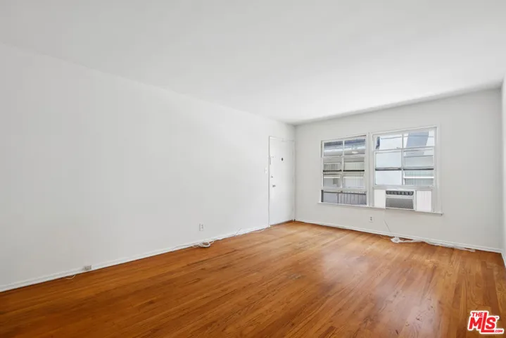 1138 S Sherbourne Drive 3, Los Angeles, California 90035