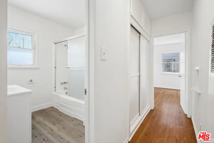 1138 S Sherbourne Drive 3, Los Angeles, California 90035