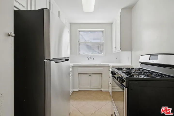 1138 S Sherbourne Drive 3, Los Angeles, California 90035