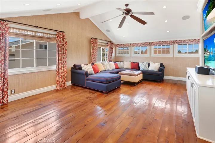 1807 Port Tiffin Place, Newport Beach, California 92660