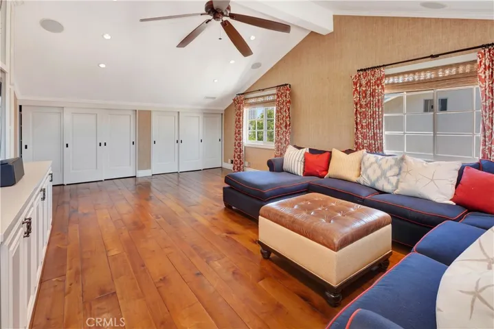 1807 Port Tiffin Place, Newport Beach, California 92660