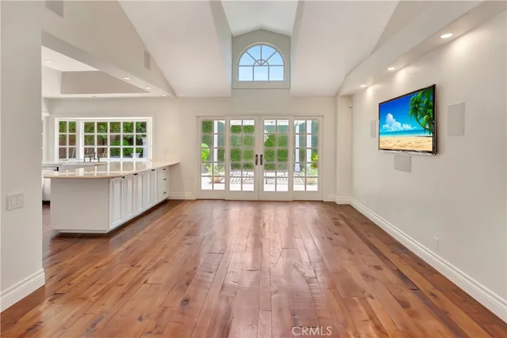 1807 Port Tiffin Place, Newport Beach, California 92660