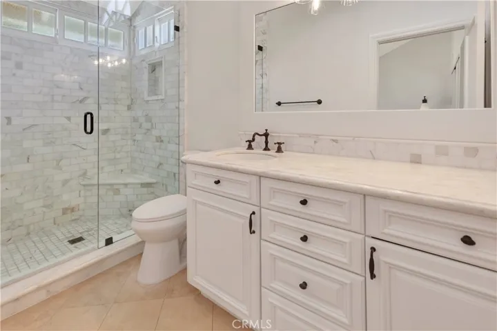 1807 Port Tiffin Place, Newport Beach, California 92660