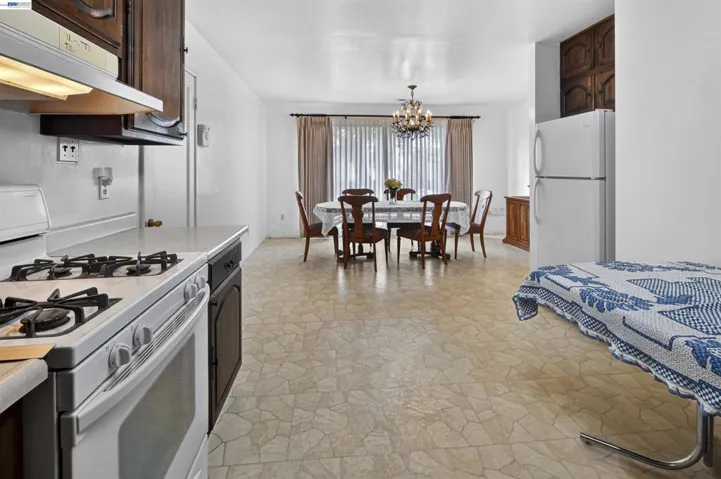 1282 Chapel Ave, San Leandro, California 94579