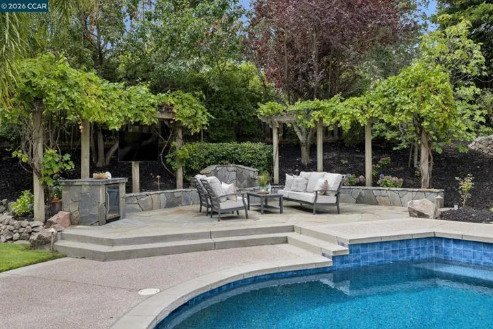 2478 Alamo Country Cir, Alamo, California 94507