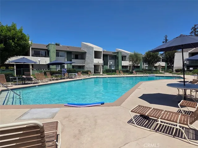 15317 Santa Gertrudes Jj101, La Mirada, California 90638