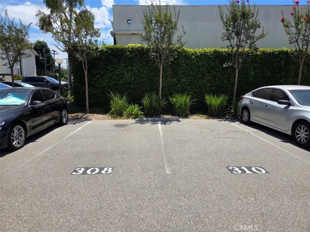 15317 Santa Gertrudes Jj101, La Mirada, California 90638