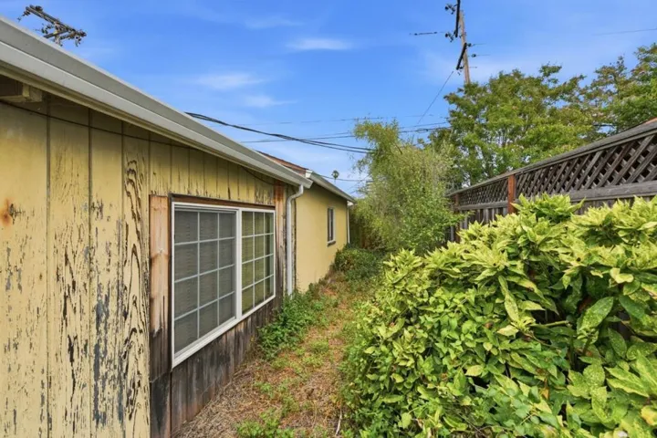 208 Kamson Way, Campbell, California 95008