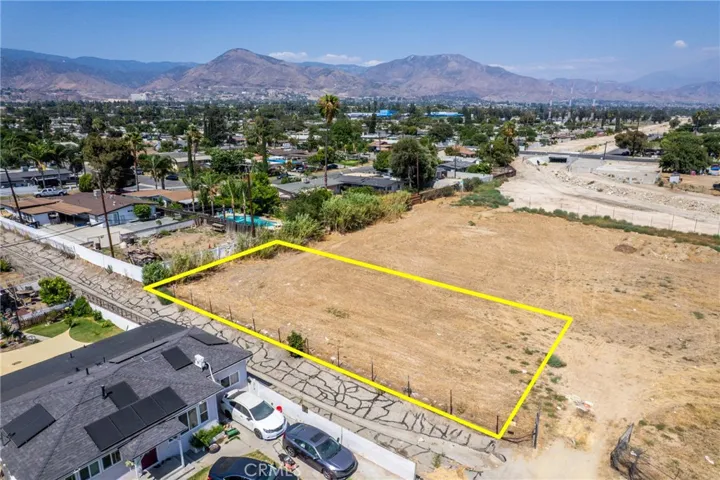 25604 Walker, San Bernardino, California 92346