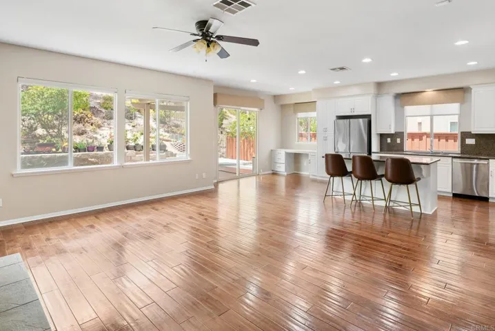 1702 Quiet Trail Dr, Chula Vista, California 91915