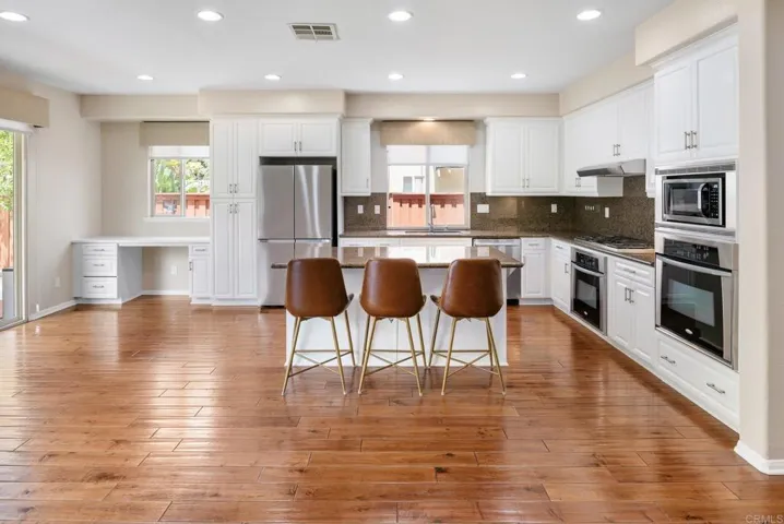 1702 Quiet Trail Dr, Chula Vista, California 91915